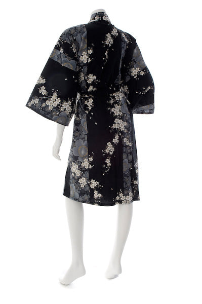 Krótkie yukata Sakura